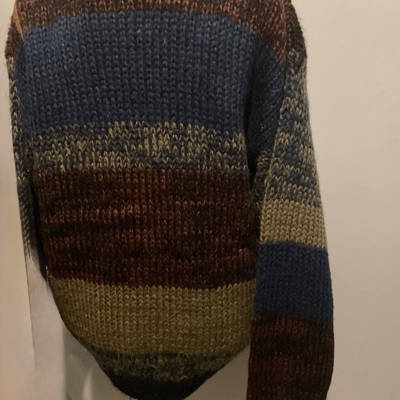 PULLOVER BY MONTELLO  SIZE MEDIUM - Picture 2 of 5